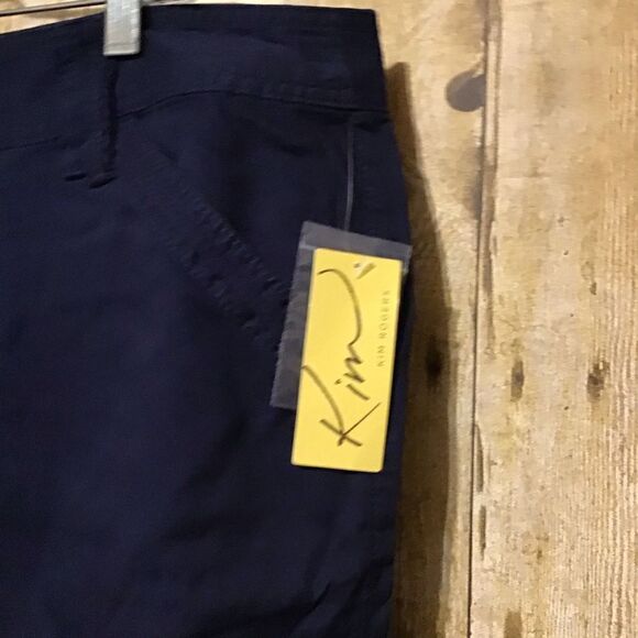 Kim Rogers Navy Knee Shorts 18 Plus NWT - Picture 5 of 8